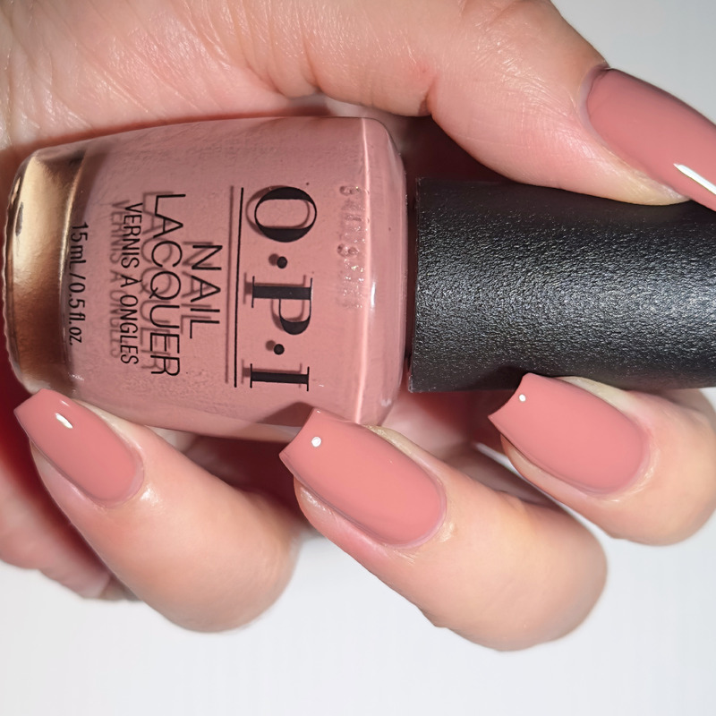 美国OPI指甲油 仙女少女心裸色 E41 Barefoot in Barcelona