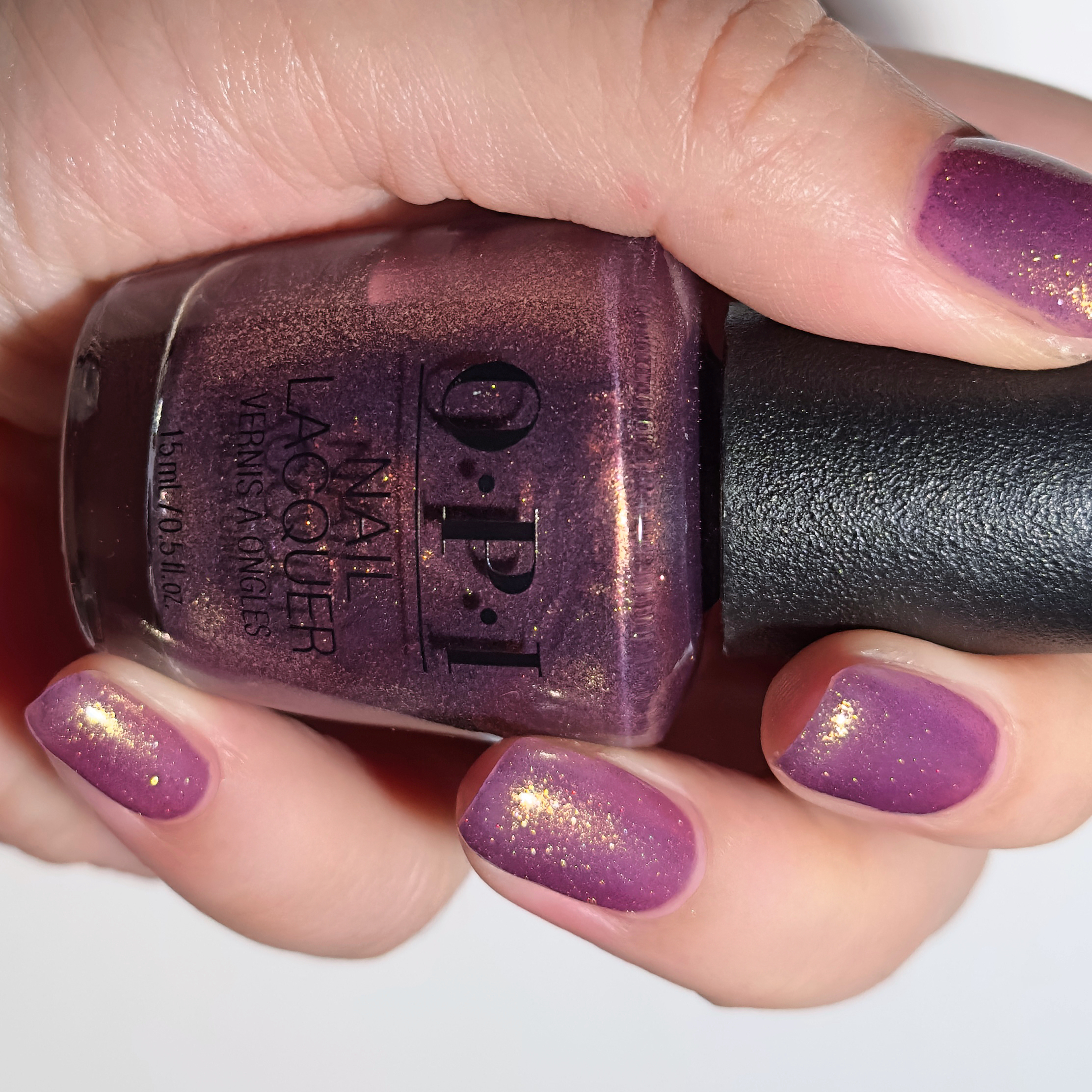 OPI指甲油2025圣诞限量 暮紫烁金 HRS09 Butter Me Up Toffee