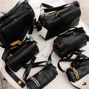 风干抓皱小羊皮!柜2000!男女同款自然随心石包单肩斜挎包1107