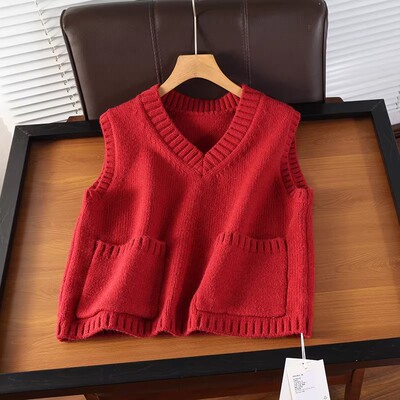 北欧小众 老渠道来货贴布口袋V领宽松慵懒风无袖针织马甲女xg1226