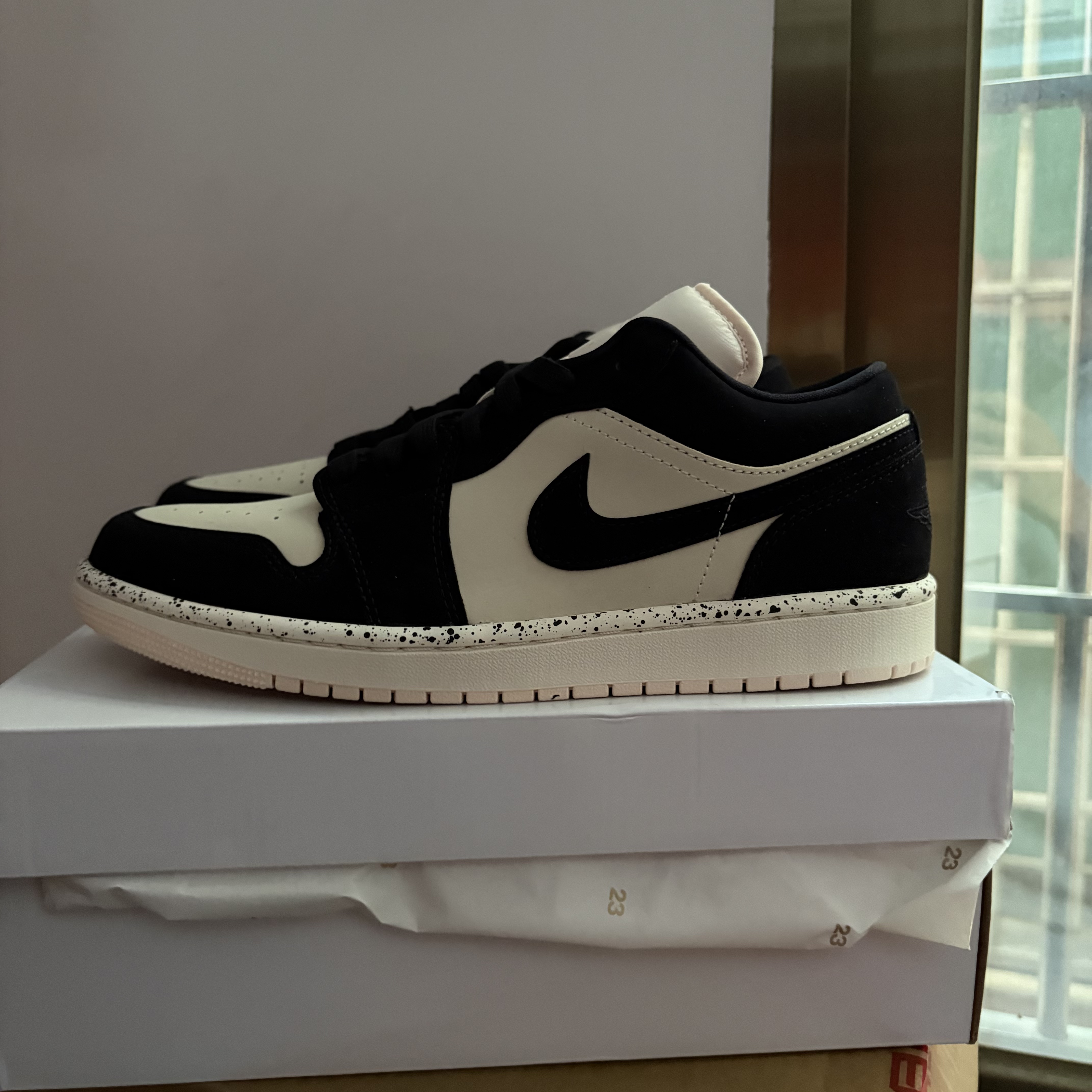 Air Jordan 1 guava ice 潮流 低帮 复古篮球鞋