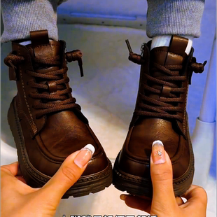 男童靴子 2025 秋冬新款女童加绒二棉中筒英伦风中大童皮靴2026