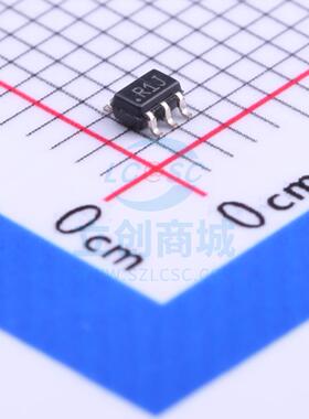 电压基准芯片 ADR03AKSZ-REEL7 SC-70-5 ADI 全新原装进口