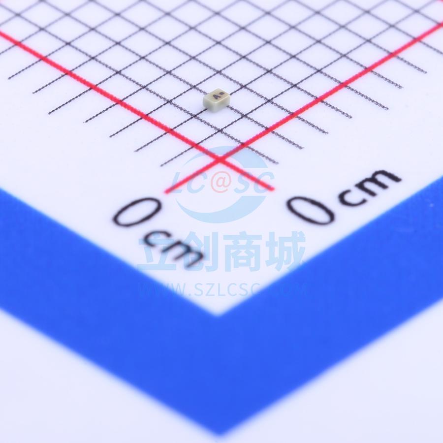 RF滤波器 RFLPF06050G9D0T SMD,0.65x0.5x0.4mm 全新原装正品