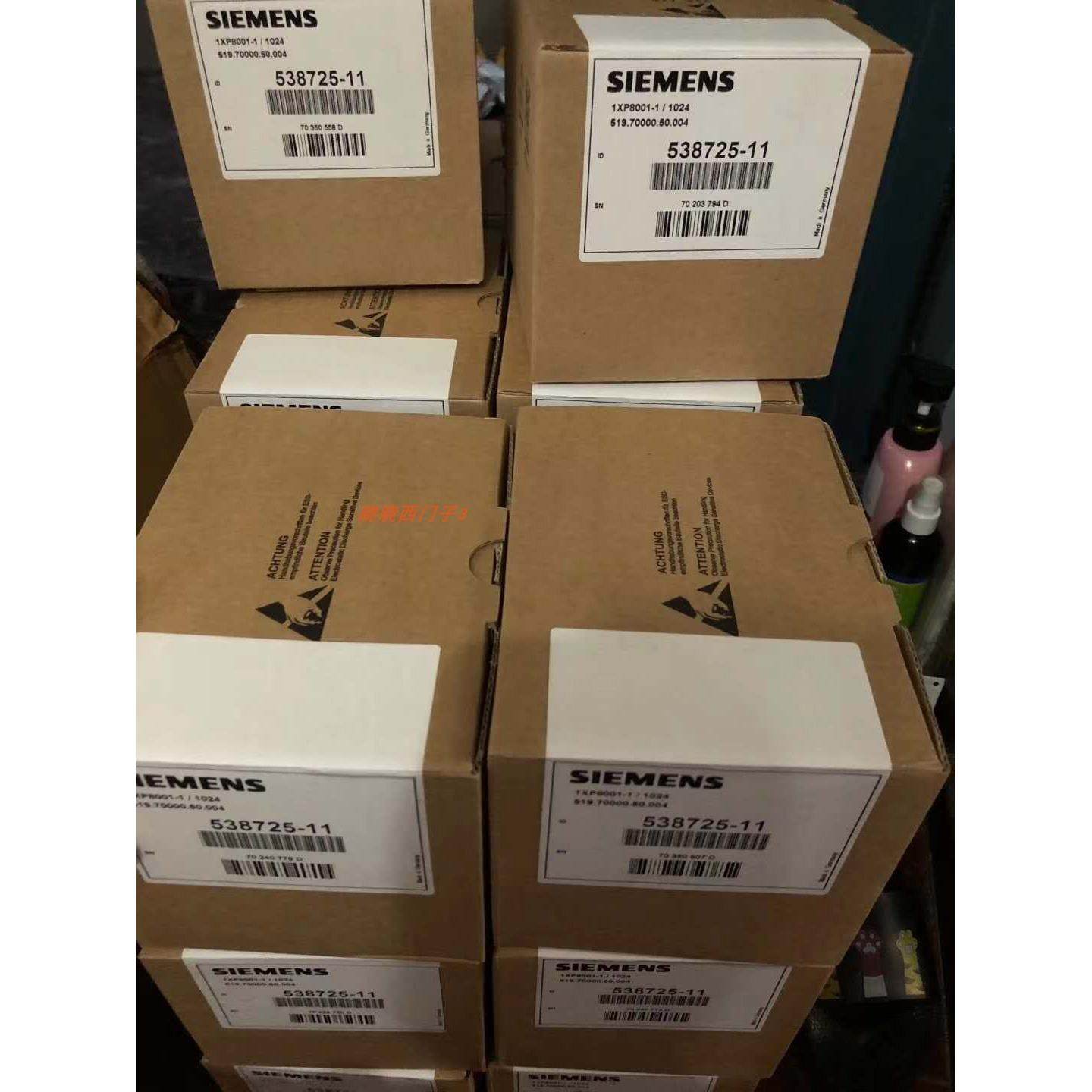 1XP8022-11/2048编码器1XP8022-11全新1XP8032-20/1024