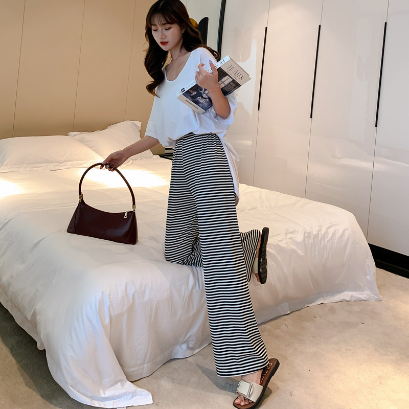 夏季新款韩版黑白横条纹阔腿裤女高腰垂感宽松外穿休闲女大码裤子