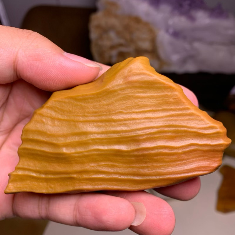 天然螺旋纹沙漠漆地表籽料原石小摆手把件金丝玉彩玉泥石原石批发