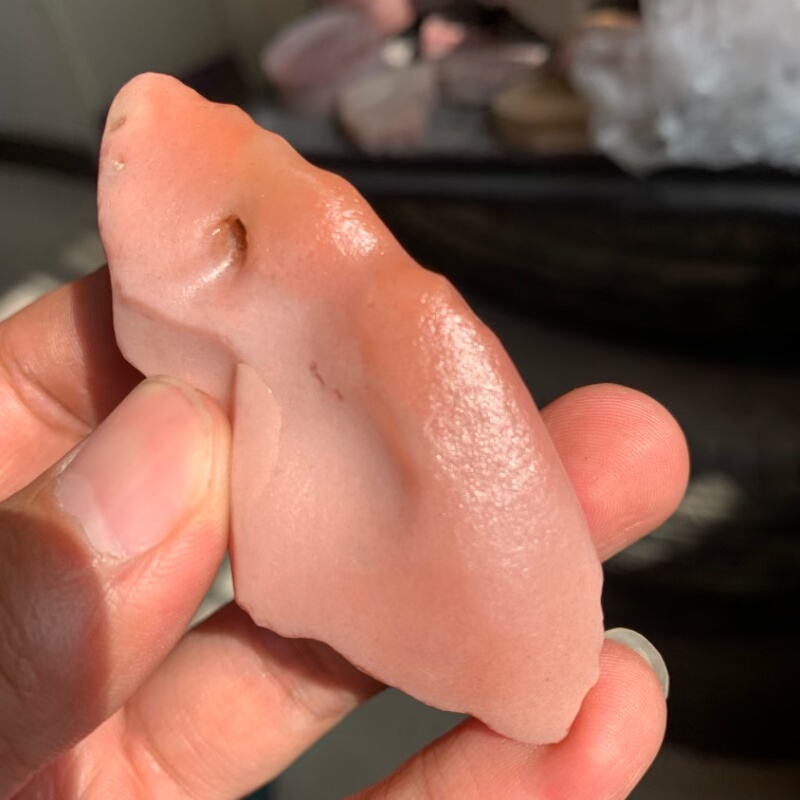 新疆哈密地表籽料冻光红蛋白原石把玩件重49.2克戈壁罗布泊奇石料