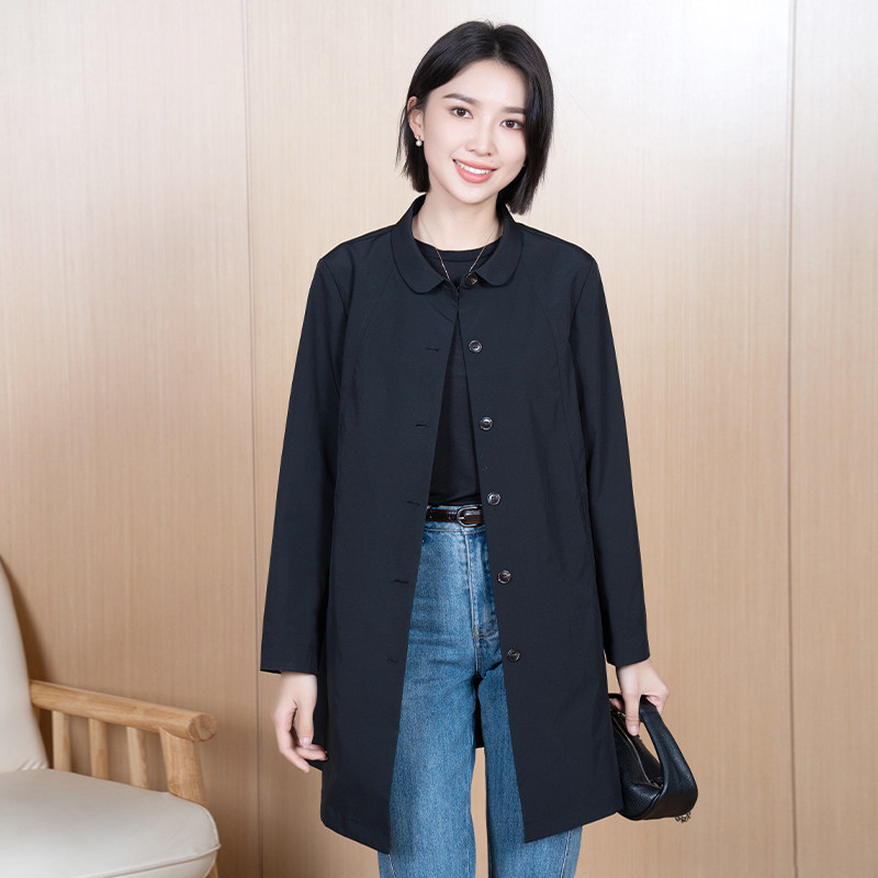 YUN韫2025春季新款女经典松弛感翻领气质单排扣长款风衣外套5206