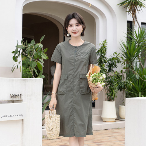 YUN韫2026夏季新品女装通勤气质简约小圆领纯色A字短袖连衣裙6272