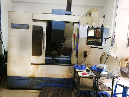 CNC，铣床，线切割，磨床加工。