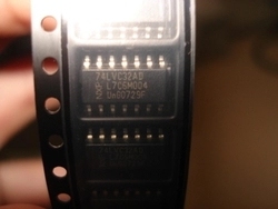 74LVC32AD SN74LVC32ADR 74LVC32A SOP-14 封装