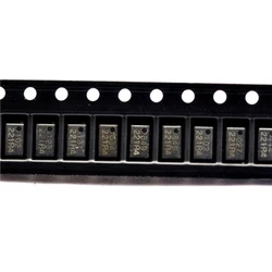 集成IC电路芯片AQY221R4V QFY221 221R4 SOP原装拆机质量保证