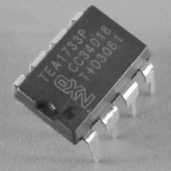 TEA1733P  TEA1733  DIP