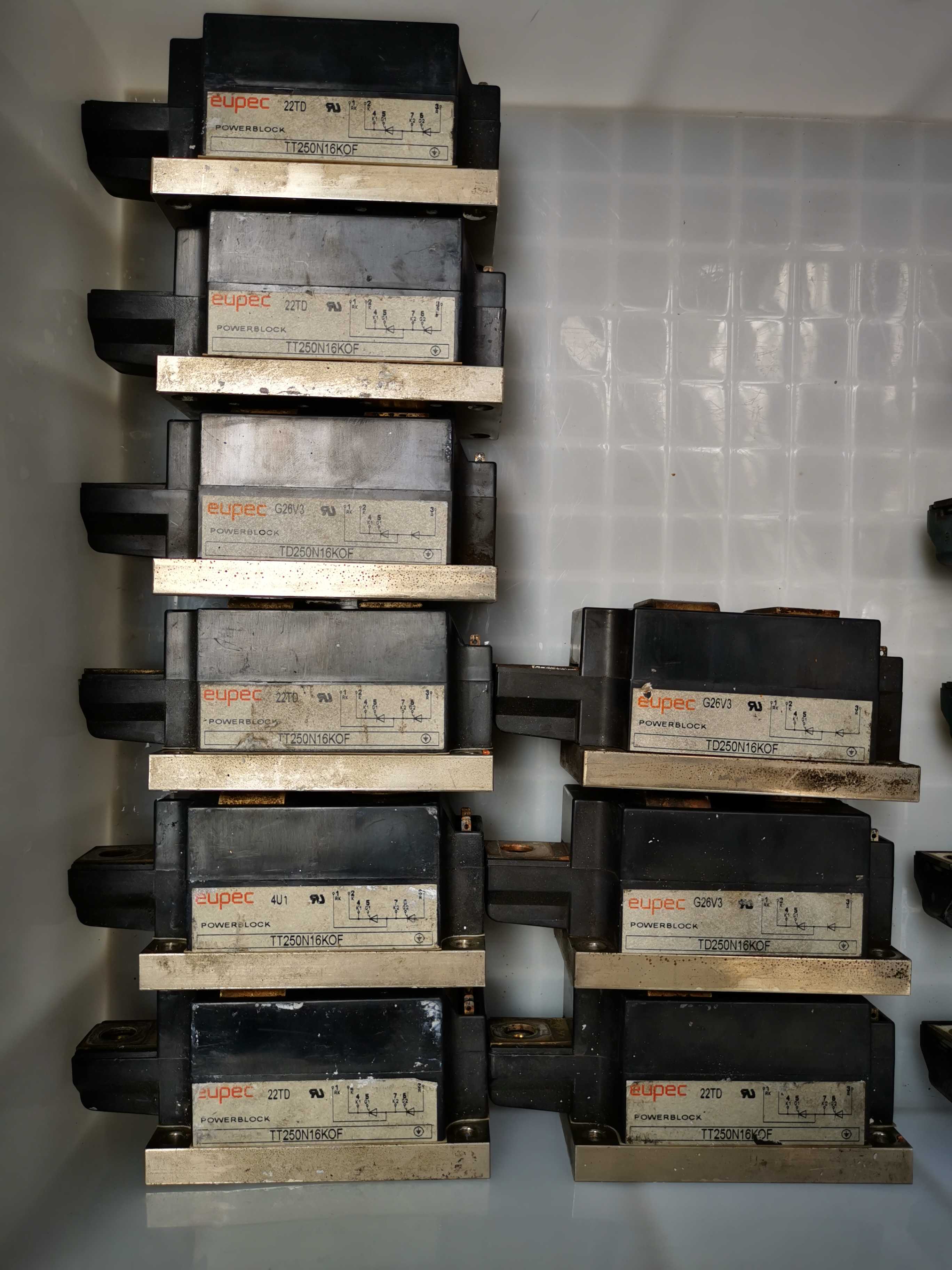 原装原标拆机可控硅 eupec TT250N16KOF在类目 3C数码配件, 电子元器件市场, 电子器件, 可控硅/晶闸管中 - 来自Buy2taobao.com提供专业的淘宝代购服务