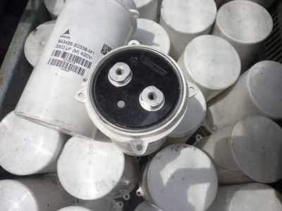 RIFA滤波电解电容PEH200OV433CMUV-M6 3300UF 420VDC伟肯AB变频器