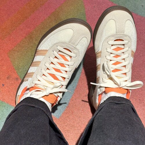 Adidas originals HANDBALL SPEZIAL女款米粉舒适低帮板鞋 JI2649