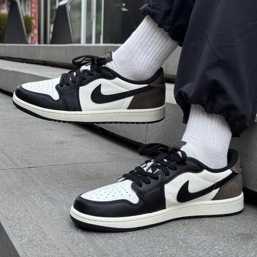 JordanAir Jordan 1 Retro Low 男女同款黑白低帮板鞋 CZ0858-102