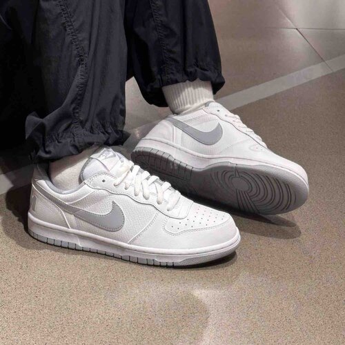 耐克男士低帮百搭耐磨透气板鞋