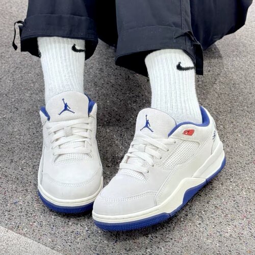 JordanFLIGHT COURT男女同款米色百搭低帮大童篮球鞋 HF3333-005