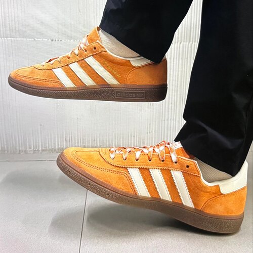 Adidas originals HANDBALL SPEZIAL男女淡卡其棕低帮板鞋 KI5930