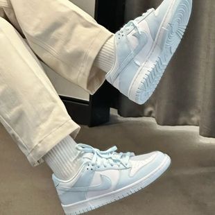 FB9109 Nike 女子耐磨透气低帮复古休闲蓝白板鞋 Low 105 Dunk