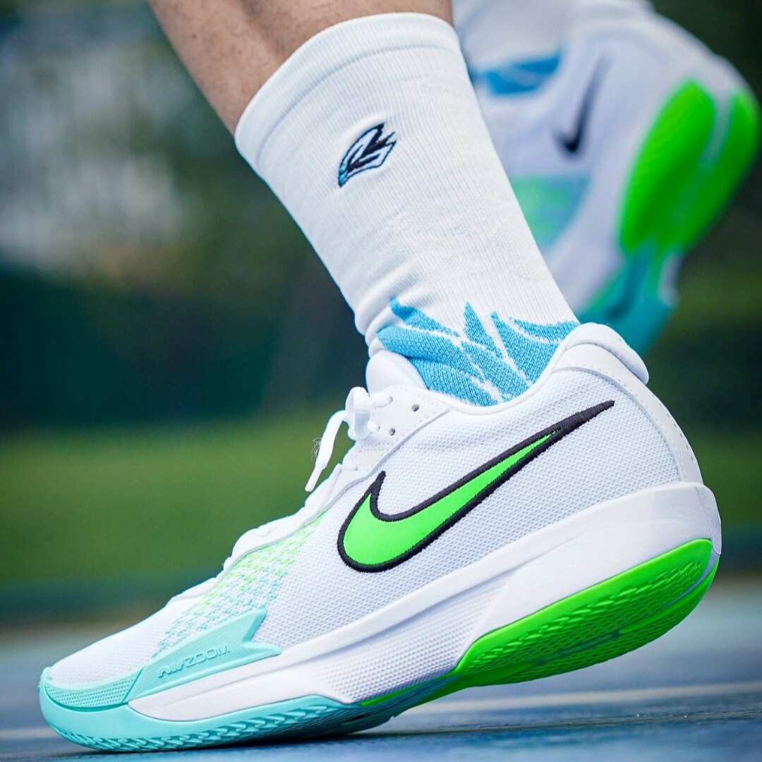 Nike Air Zoom G.T. Cut Academy EP男女白绿篮球鞋 FB2598-107图片