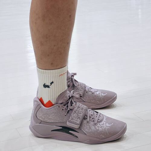 NIKE Jordan Zion 3 SE PF 男款防滑透气低帮篮球鞋 FN1778-500