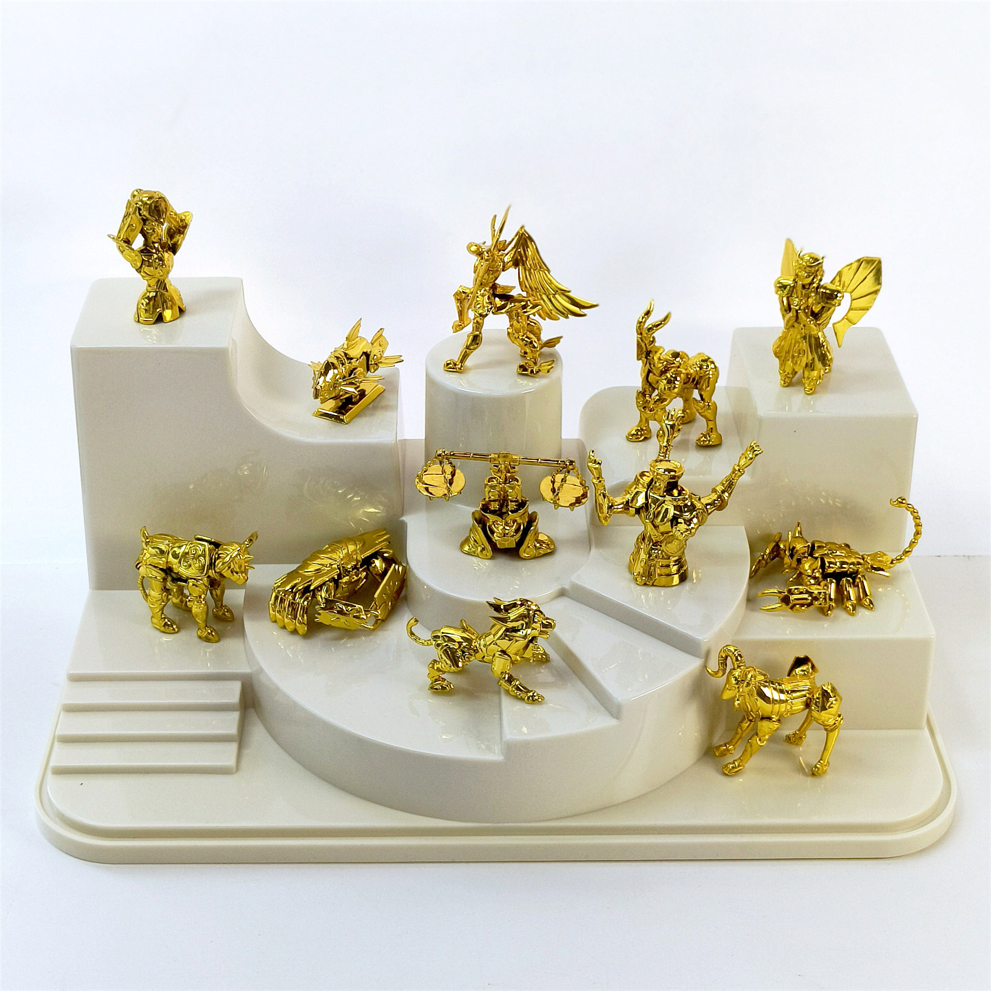 现货12星座圣斗士黄金圣衣摆件
