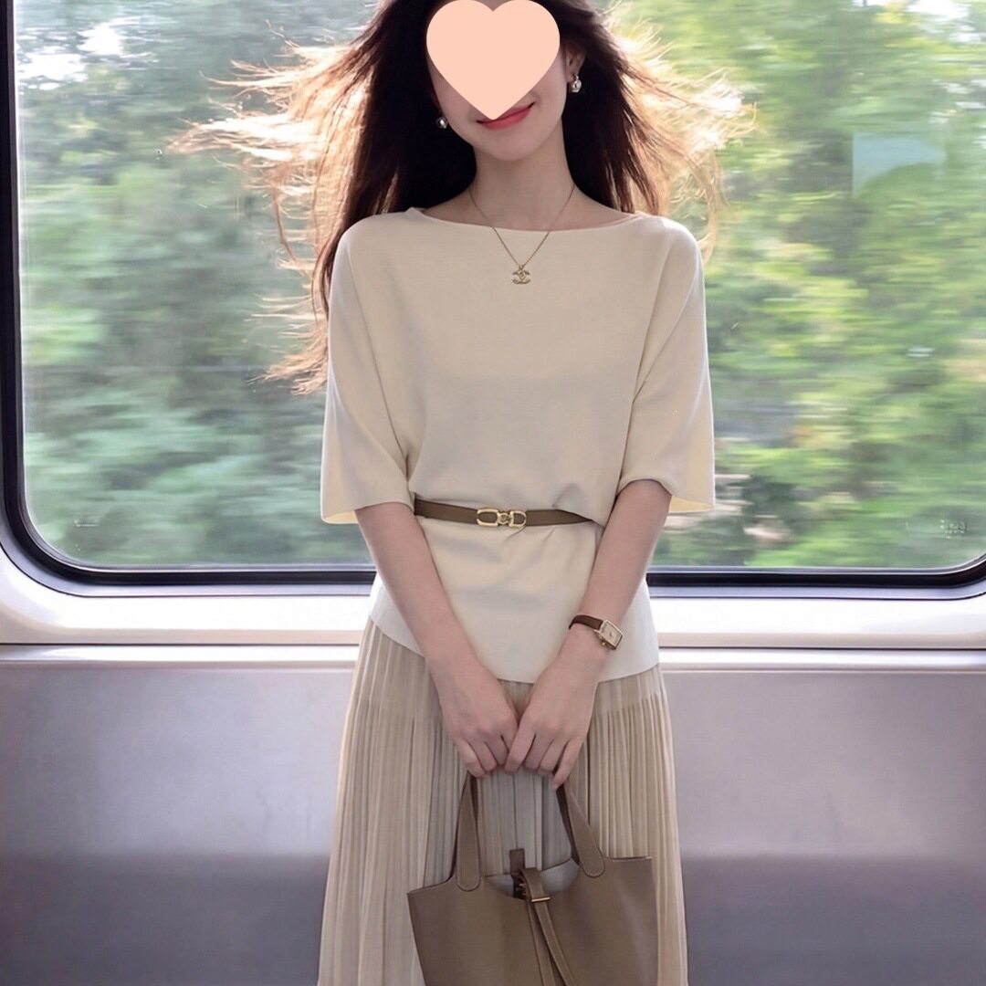 夏季新款气质温柔通勤斜肩上衣浅色高腰半身裙两件套女配腰带串珠