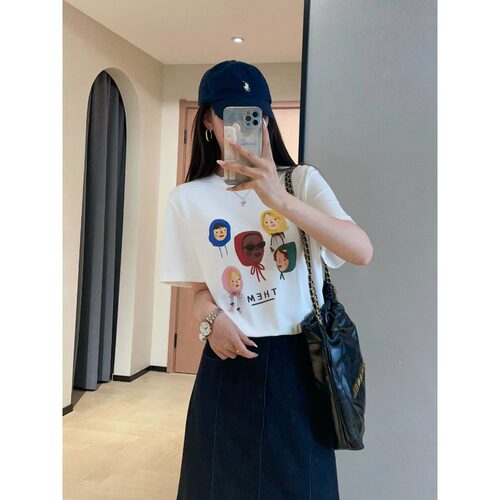 时髦趣味卡通彩色小人印