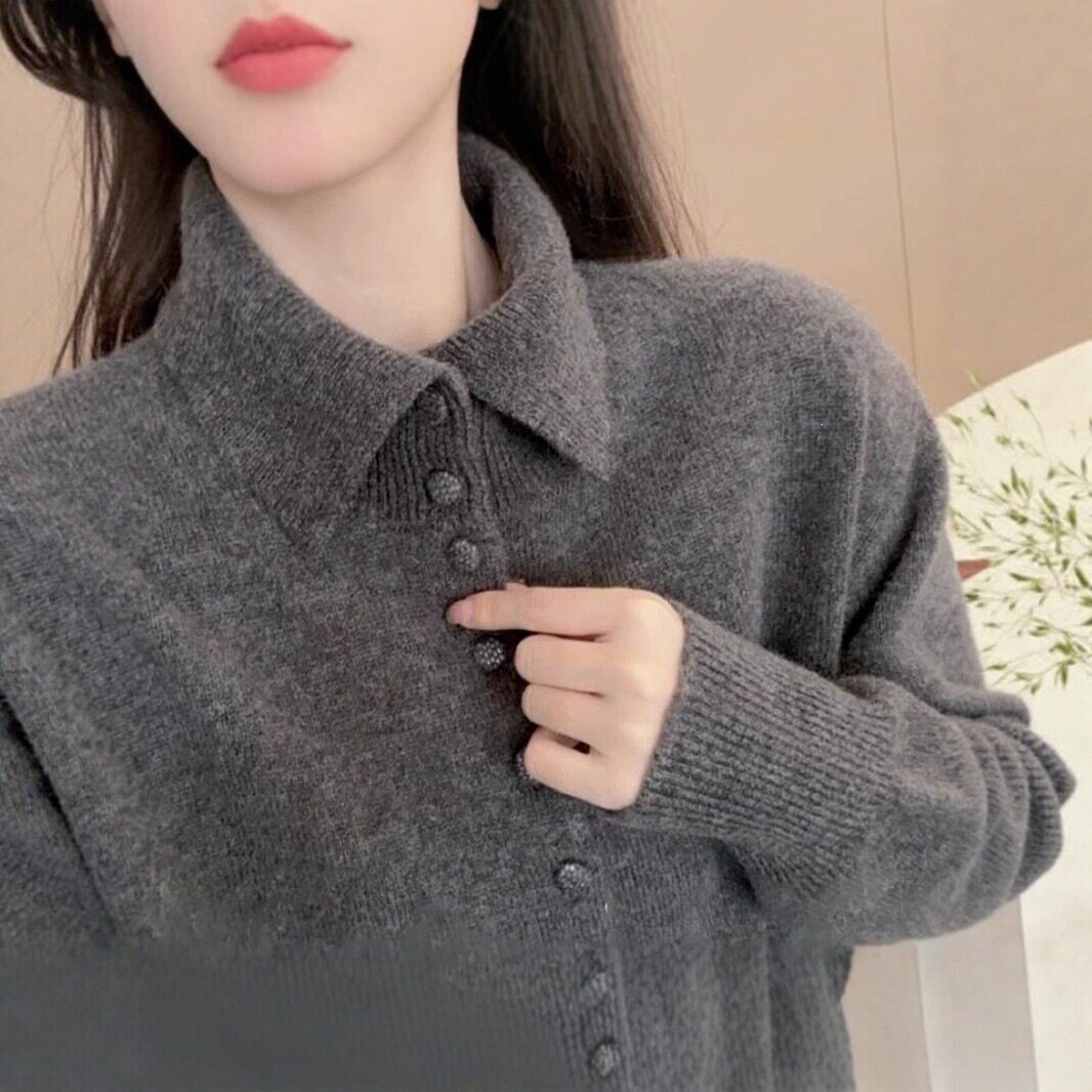 灰色翻领毛衣女秋冬季新款舒适减龄时尚长袖针织开衫宽松显示外套