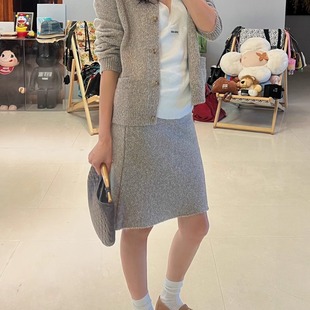 MIU系穿搭张元 25早秋新款 英同款 苏格兰羊毛衫 羊毛裙套装 INSIST