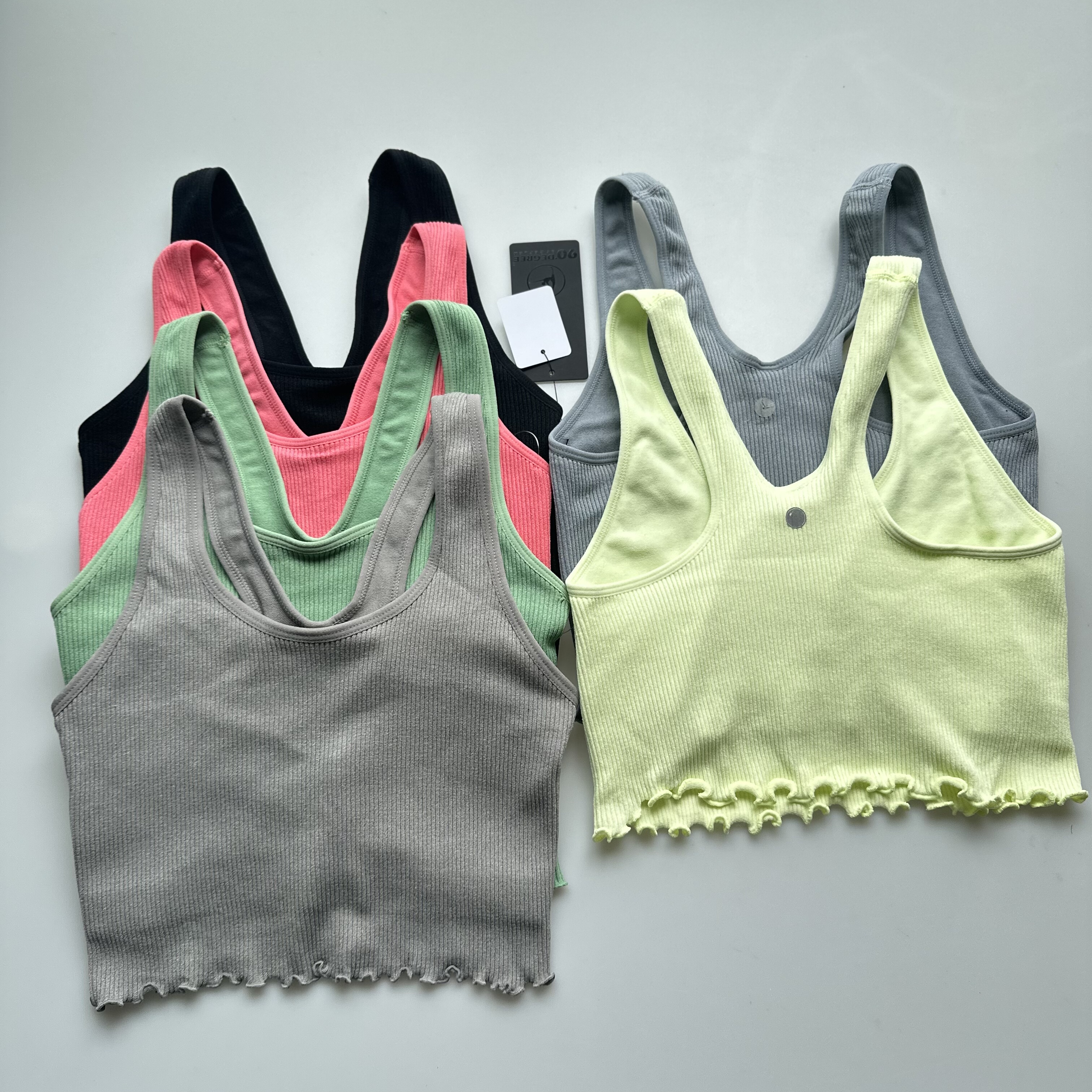 外贸原单无缝针织运动双层背心女透气速干瑜伽上衣健身文胸