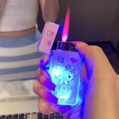 卡通粉焰发光闪灯防风打火机