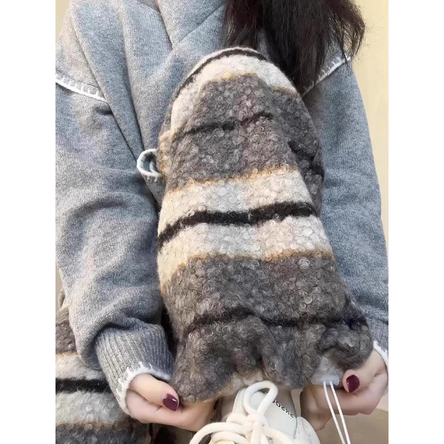 灰色摇粒绒条纹裤子女秋冬加绒加厚保暖防寒运动裤慵懒宽松阔腿裤