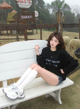 高质量纯棉220g21支精梳精密字母印花秋季宽松白色圆领长袖T恤女