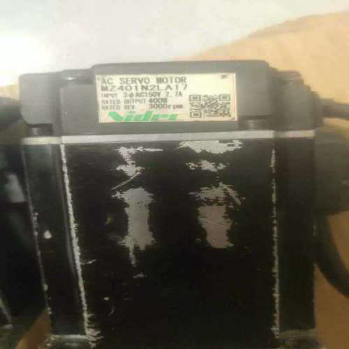 三协伺服马达 型号MZ401N2LA17 400W【侨报商行】