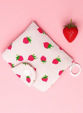 可爱草莓印花钥匙包女迷你便携包学生随身小钱包卡通零钱包收纳包