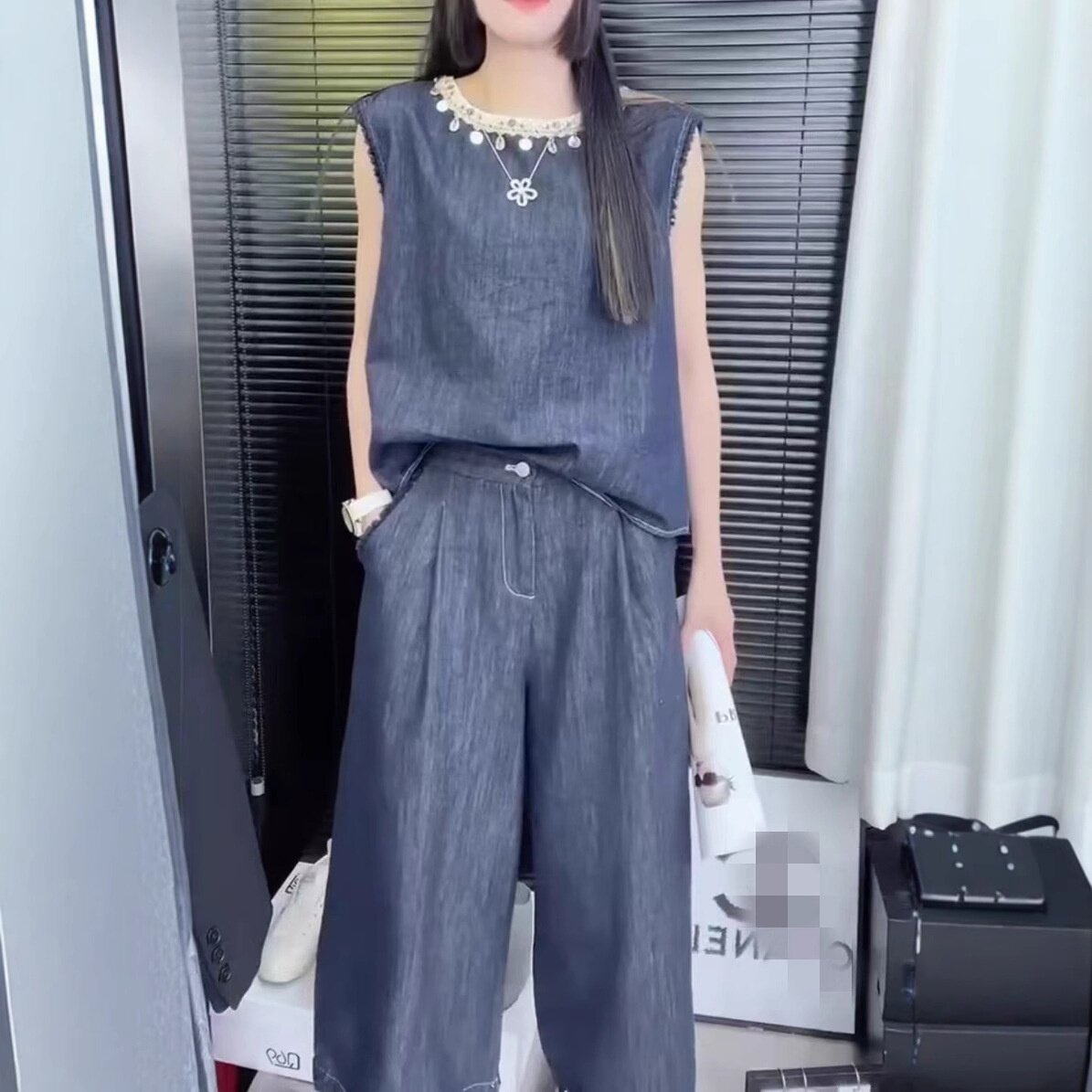 552568大爱美依缘2025夏季新款牛仔套装无袖衬衫直筒阔腿裤两件套