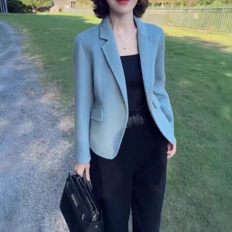 24990大爱美依缘2026秋季新款网红西装领修身小个子毛呢外套女
