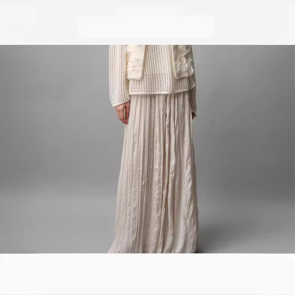 现货25年高级感褶皱a字半身裙女春夏裙子肌理百褶裙高腰显瘦长裙