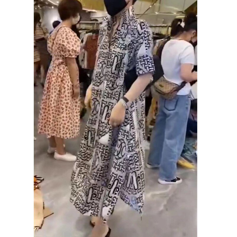 0071大爱美依缘2025夏季新款翻领印花中长款连衣裙宽松时尚女裙潮