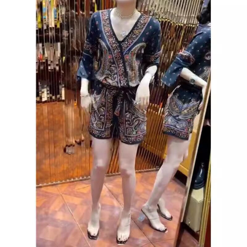 24299大爱美依缘2025夏季新款V领时尚印花民族风连体裤洋气显瘦女