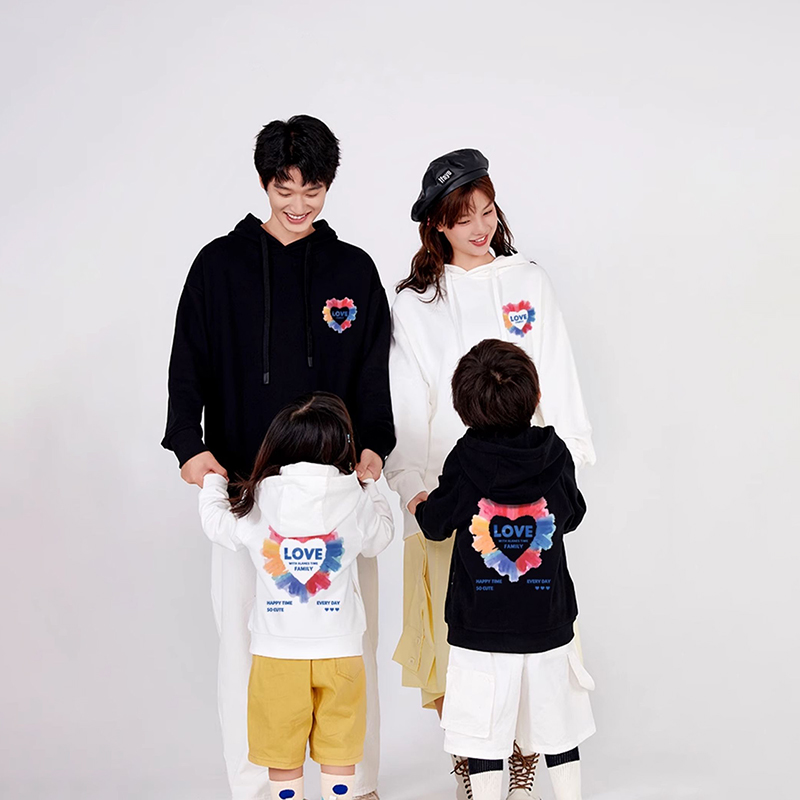 连帽卫衣甜美亲子装春秋装母女一家三四口2025新款爱心高端母子装