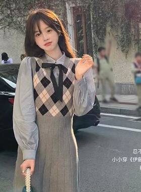 秋冬针织连衣裙套装学院风菱格纹