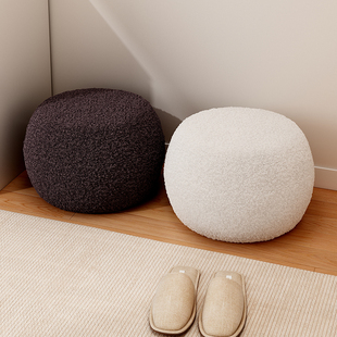 小凳子家用矮凳子实木羊羔绒软包坐墩简约沙发凳结实耐用儿童凳子