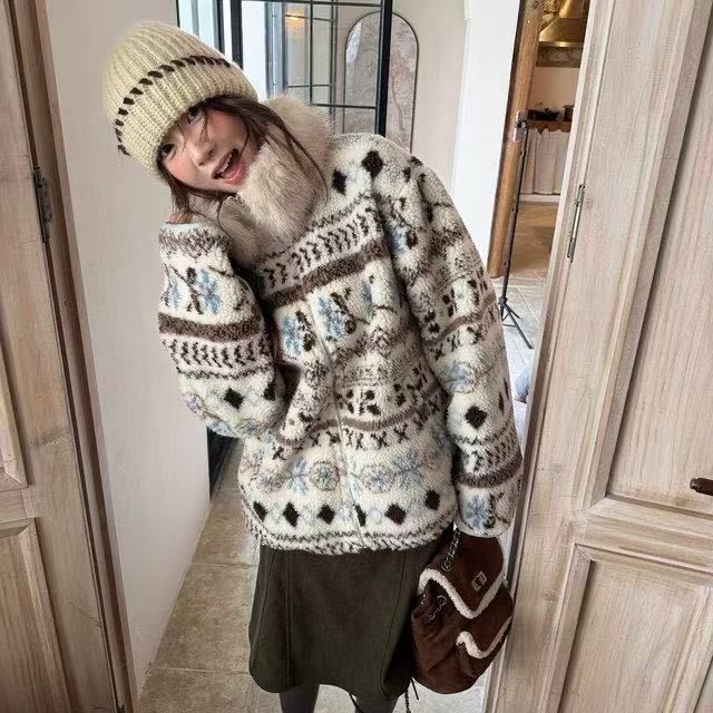 荒荒家 费尔岛毛领外套2025新款复古港风保暖加厚毛茸绒夹克女冬