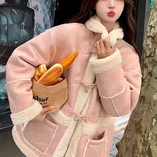 粉色羊羔毛外套女冬季2025新款高级感加绒加厚皮毛一体外套棉服