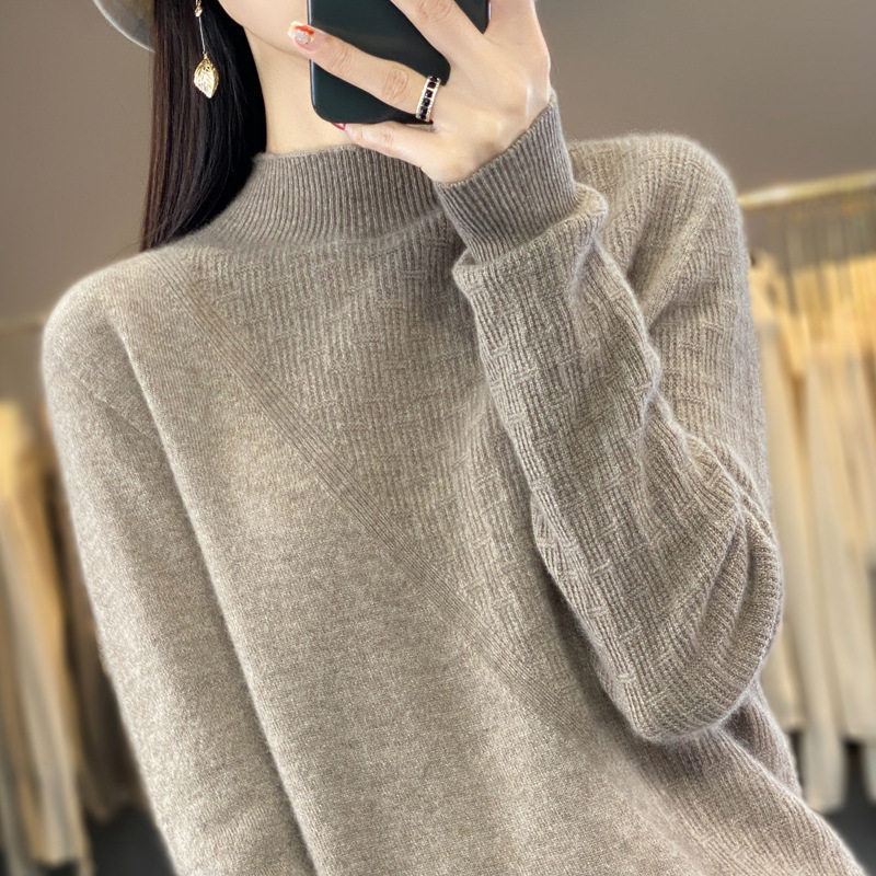 套头毛衣新款宽松针织一线秋冬衫打底半高领时尚女10成衣原绒米薄